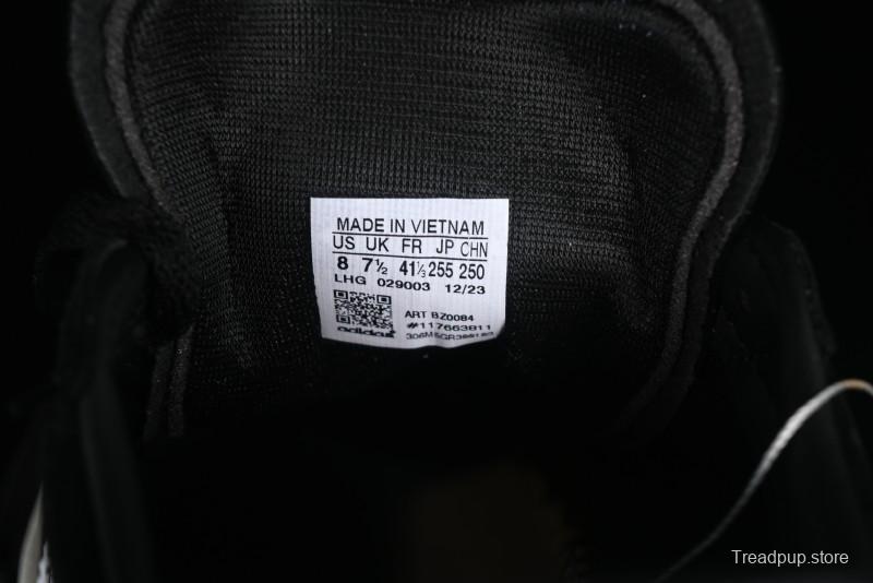 Adidas Campus BZ0084 Casual Sneakers with Three Stripes Design - BZ0084