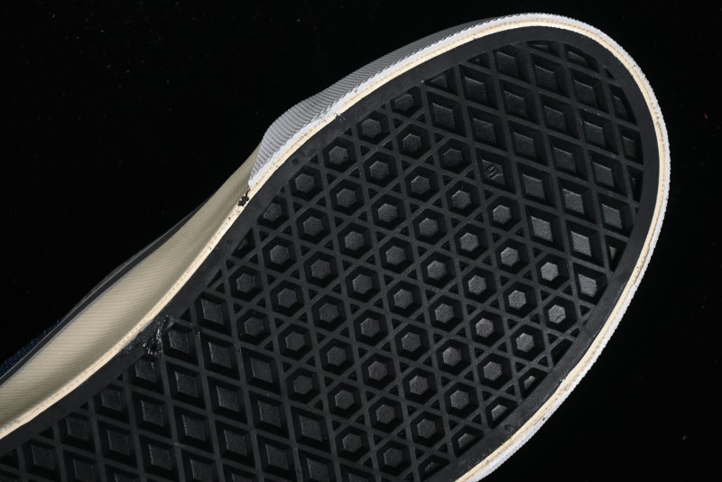 Vans TDC Tokyo Design Collective Old Skool Slip-On Premium Low-Top Casual Sneakers - VN000MY4DT4