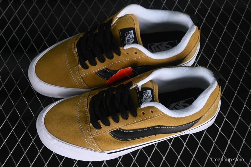 Vans Classics Knu Skool Retro Skate Shoes with Thick Tongue and Oversized Toe - VN0009QC5QJ1