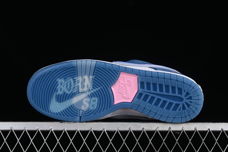 Nike Born x Raised x Nike SB Dunk Low Premium Skate Shoes with Special Foam Swoosh and Snowflake Perforations - FN7819-400