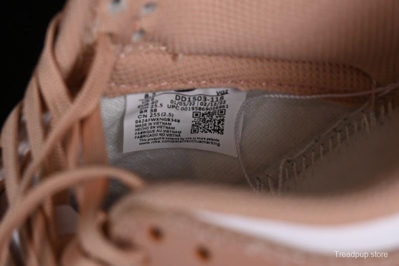 Nike Dunk Low SB Casual Sneakers with Knit Cat and Rose Pink Design - DD1503-118