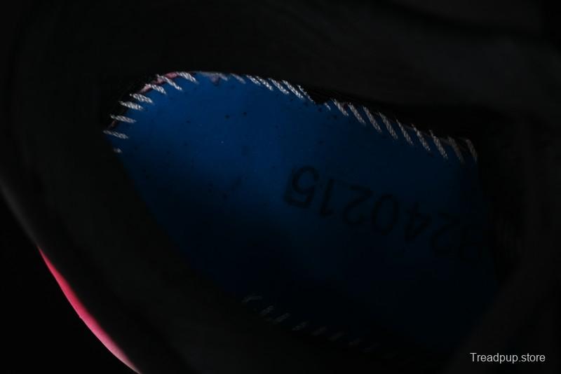 Asics Gel-Kayano 31 Running Shoes with Enhanced Cushioning and Breathable Design - 1012B670-003