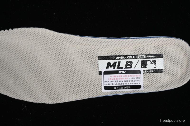 MLB Chunky Liner New York Yankees Lightweight Platform Sneakers with 6cm Height Increase - 3ASXLM13N43BGL