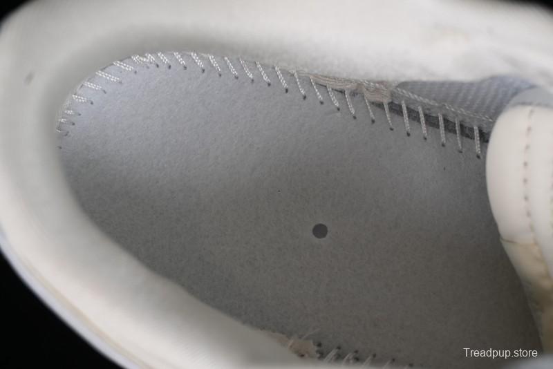 Stussy x Nike SB Dunk Low Retro Premium Sneakers in Off-White Light Grey Swoosh - DQ1098-377