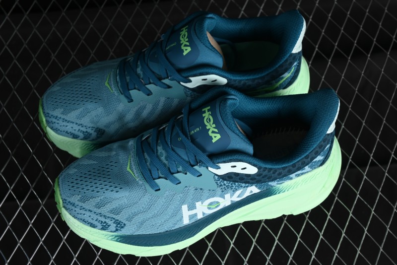 Hoka One One Challenger ATR 7 Low Trail Running Shoes with Enhanced Cushioning and Breathable Mesh - 1134498 OMLG