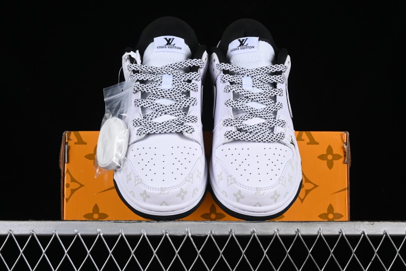 Nike SB Dunk Low Skateboarding Shoes - XH1733-006