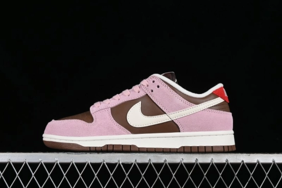 Nike Stussy Dunk Low SB 'Neapolitan' Reverse Colorway Skate Shoes - HM0987-200