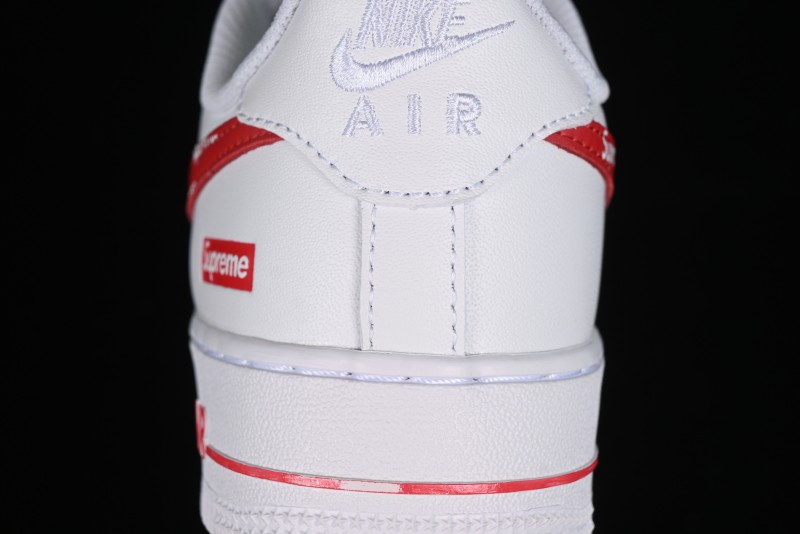 Supreme x Nike Air Force 1 '07 Low Casual Sneakers with Full-Length Air Solo Cushion - CU9225-010