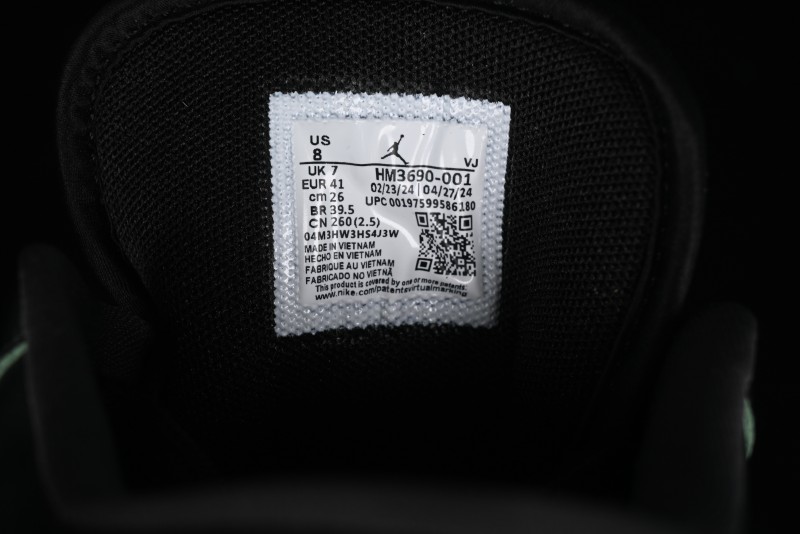 Nike Air Jordan 1 Low Black Cat Basketball Shoes - HM3690-001