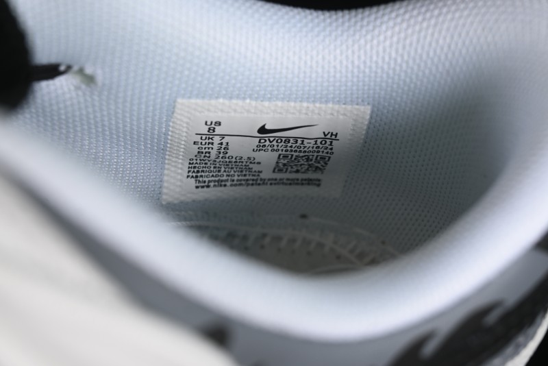 Nike Dunk Low CNY Year of the Dragon Limited Edition SB Lace-Up Casual Sneakers with Silver-White Design - DV0831-101