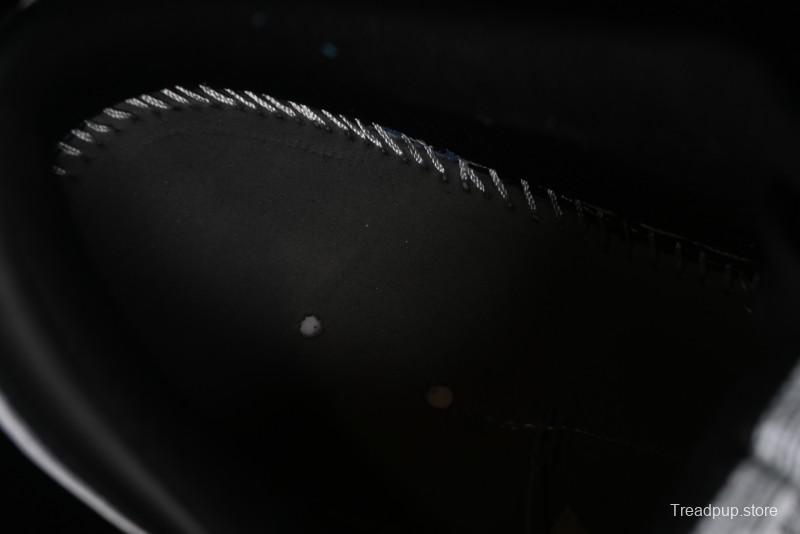 Nike Air Jordan 1 Low Retro Basketball Shoes in Black/Blue - 553558-042