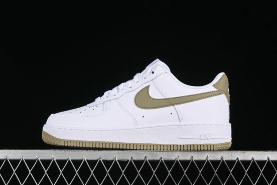 Nike Air Force 1'07 Low Casual Sneakers with Full-Length Air Cushion - FJ4146-110