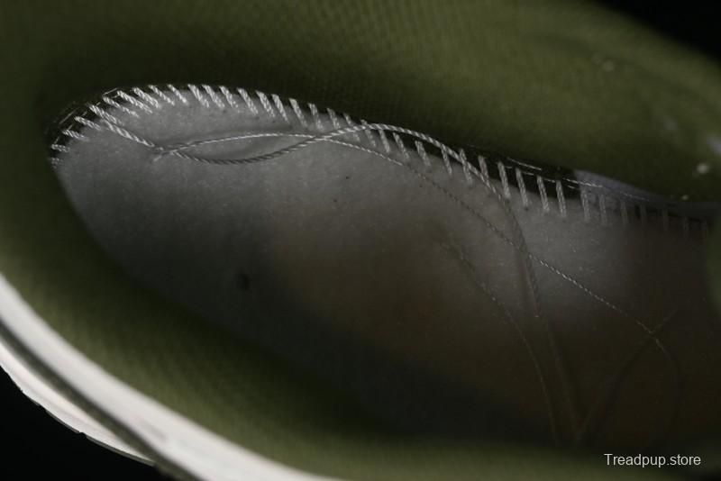 Nike SB Dunk Low x Undefeated Collaboration Casual Skate Shoes - UN1697-633