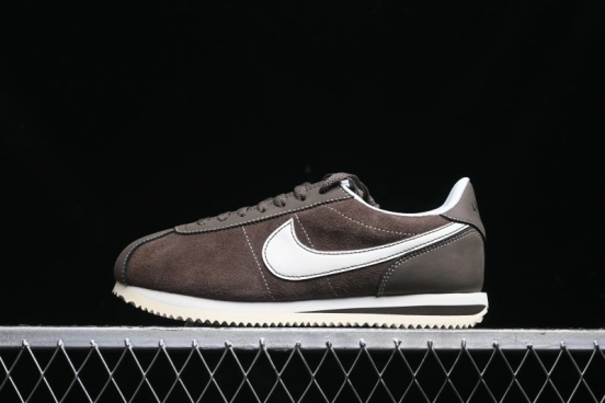 Nike Classic Cortez Leather Retro Running Shoes - FQ8144-237