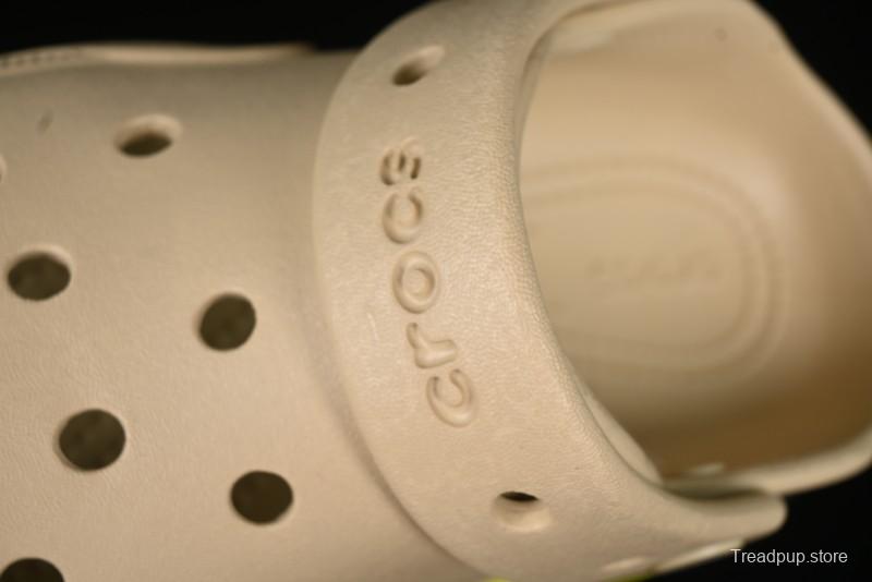 Crocs EVA Fashion Comfortable Clogs with Ventilation Holes - CSD4