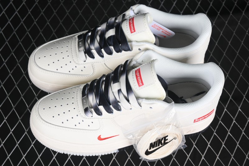 Nike Air Force 1 '07 Low Supreme Collaboration Casual Sneakers with Dual-Color Sole - XZ6188-017