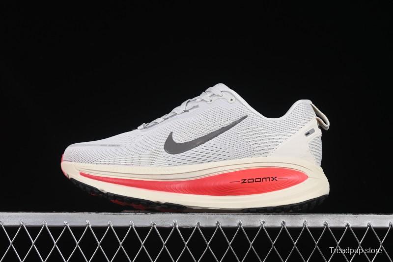 Nike Air Zoom Vomero 18 Lunar Retro Running Shoes with Built-in Zoom Air Cushion - HM6803-001