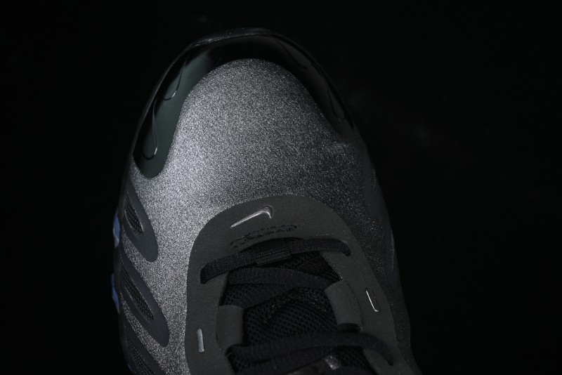 Nike Air Max Dn Running Shoes with Dynamic Air Cushion Technology - HF5509-002