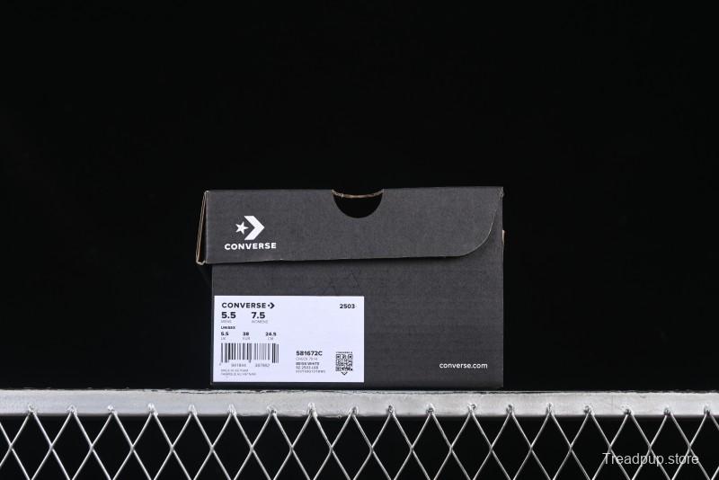 Converse Chuck 70 High Top Sneakers with Star Patch and Thick Sole - 581672C