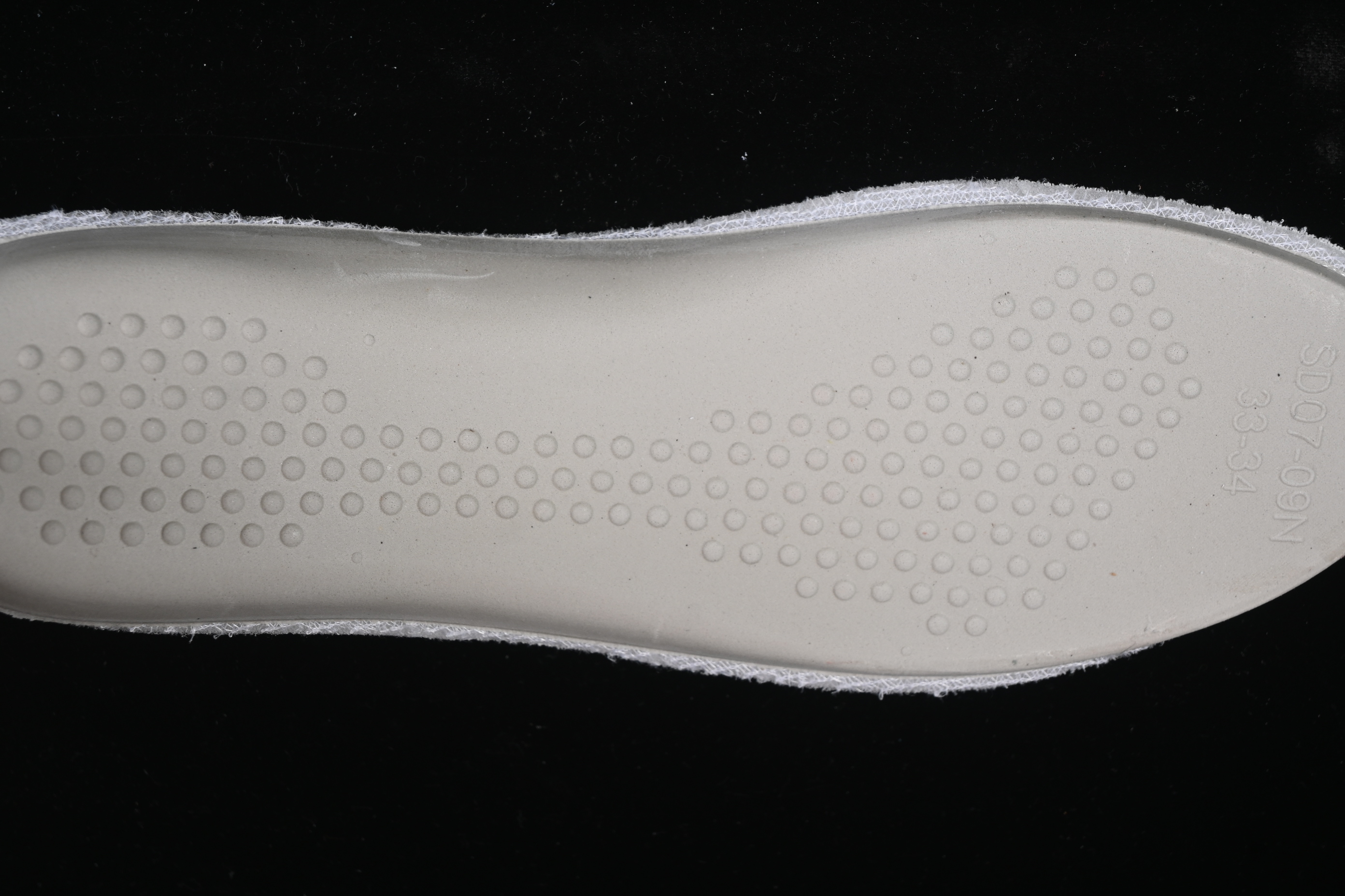 Louis Vuitton Footprint Soccer Low-Top Lifestyle Sneakers White - AJF6