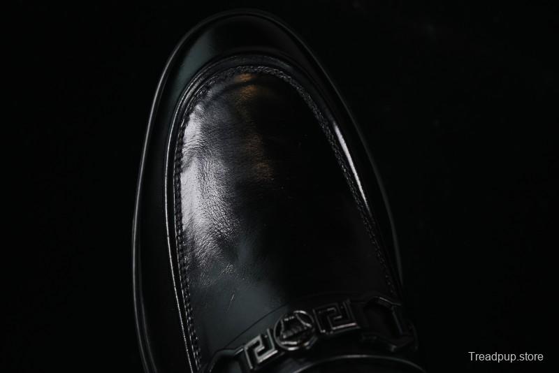 ECCO London Collection Slip-On Business Men's Leather Shoes with Wide Toe Box and Cushioned Sole - 61160801001