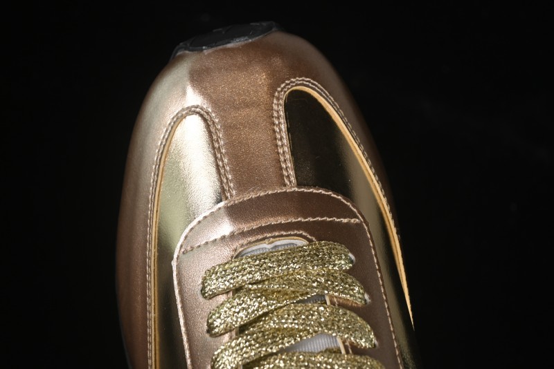 Golden Goose Marathon White Black Gold Comfortable Low-Top Lifestyle Sneakers - H8D4