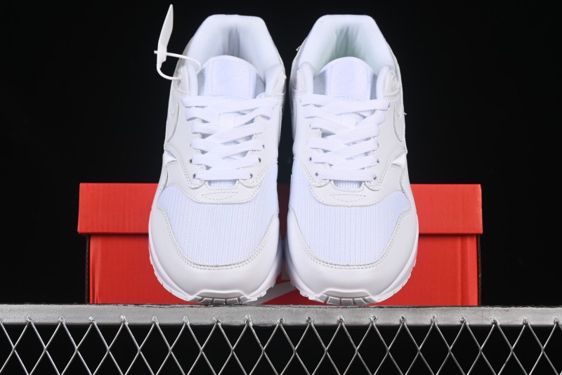 Nike Air Max 1 Retro Running Shoes with Half-Sole Air Cushion - 454746-107