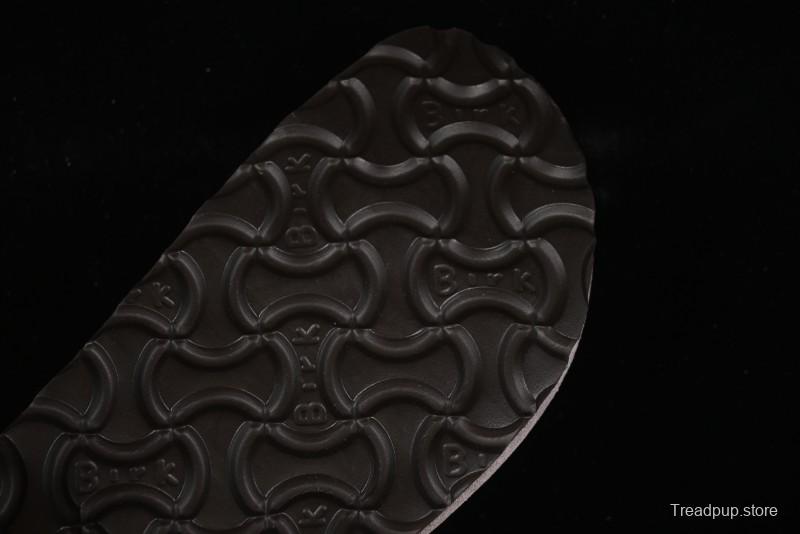 Birkenstock Arizona Soft Footbed Sandals with Suede Leather and Lambswool Lining - G.D4