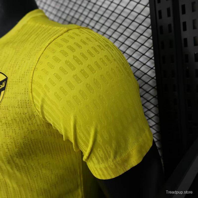 Player Version 25/26 Al-Ittihad Jeddah Yellow with Vertical Stripe Pattern Jersey