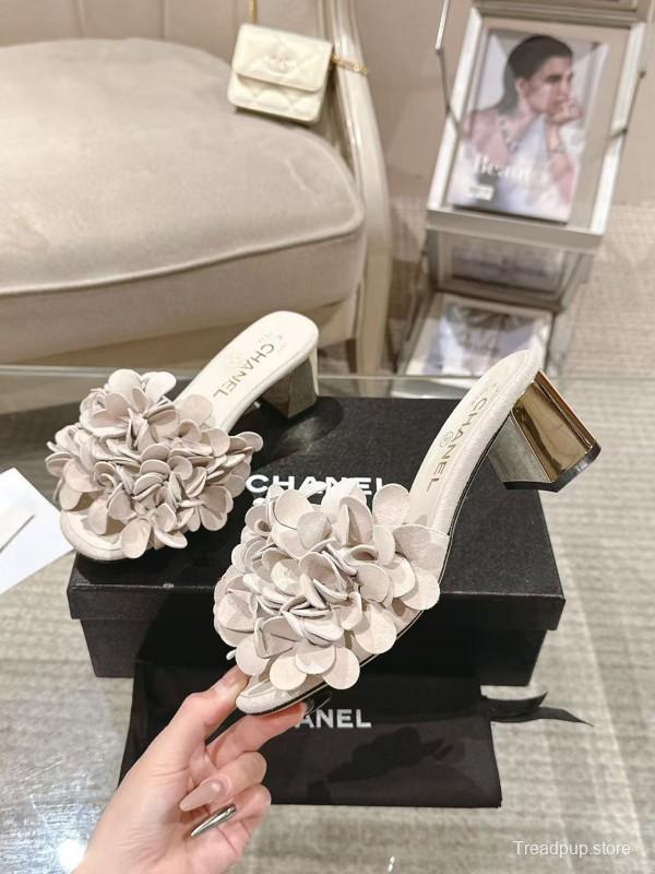 2025 Women Chanel Beige Leather Mules Floral B2032-2