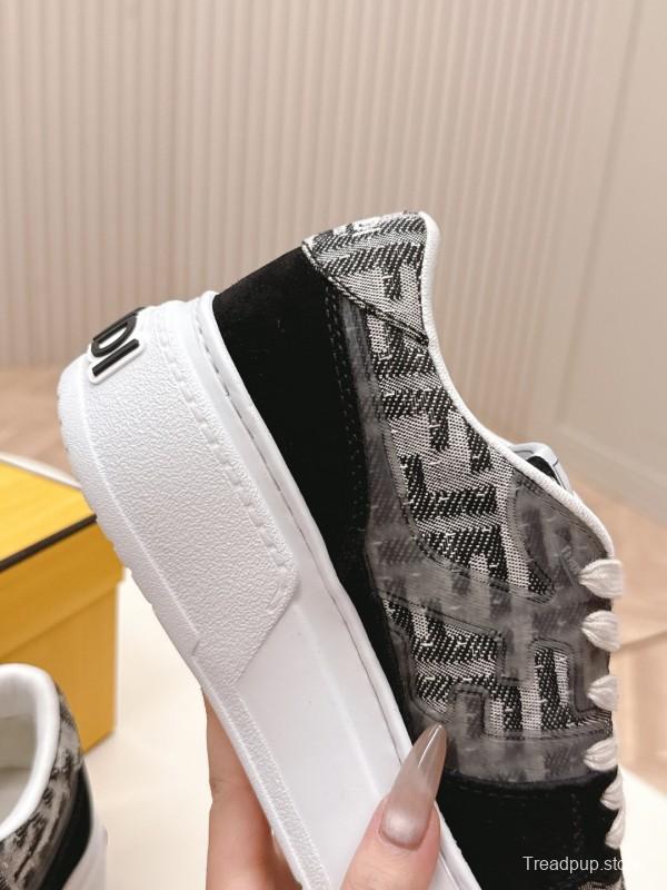 2025 Women Fendi Black Grey Leather Suede Sneakers LY00340