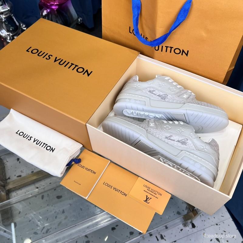 2025 Unisex Louis Vuitton White Leather LV Trainer
