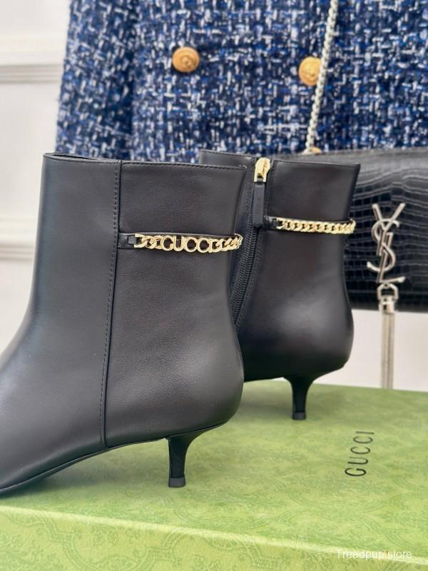 2024 Women Gucci Black Leather Ankle Boots Chain Detail MJ00410