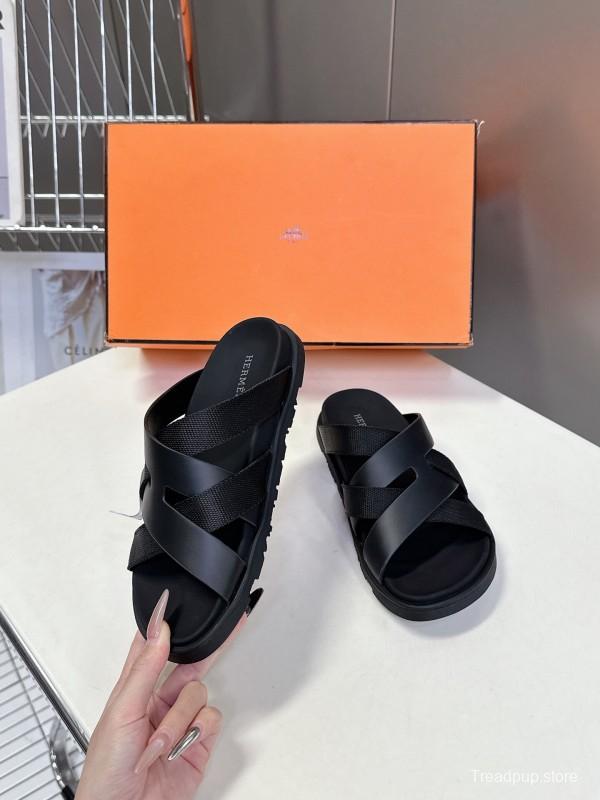2025 Slippers Hermès Black Leather Slippers