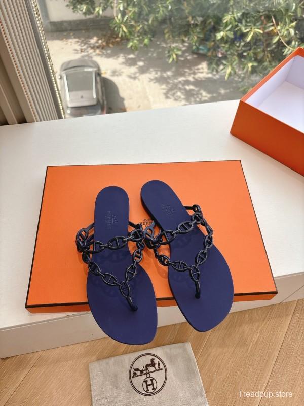 2025 Women Hermès Purple Rubber Chain Thong Sandals LY00360(F)