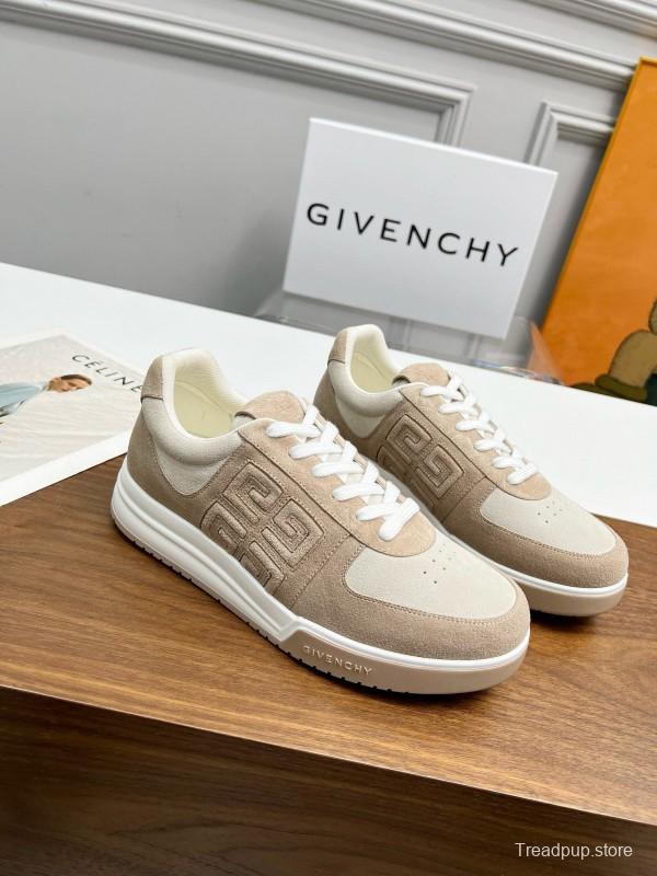 2024 Unisex Givenchy Beige Silk Calfskin Patent Leather Sneakers MJ00380