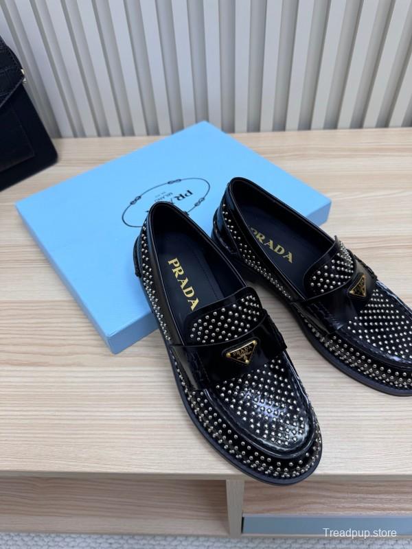 2025 Women Prada Black Leather Loafers Studded LY00340