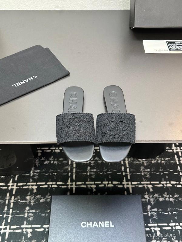 2025 Slippers CHANEL Black Fabric Slippers