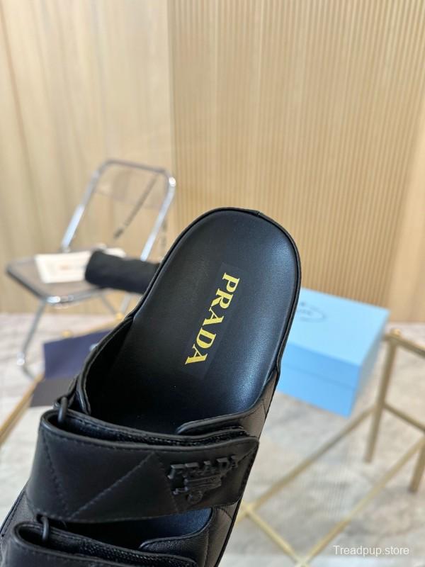 2025 Women Prada Black Leather Slippers