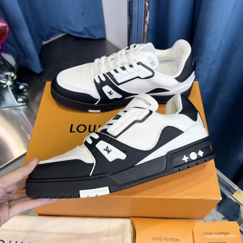 2025 Unisex Louis Vuitton White Black Leather Sneakers