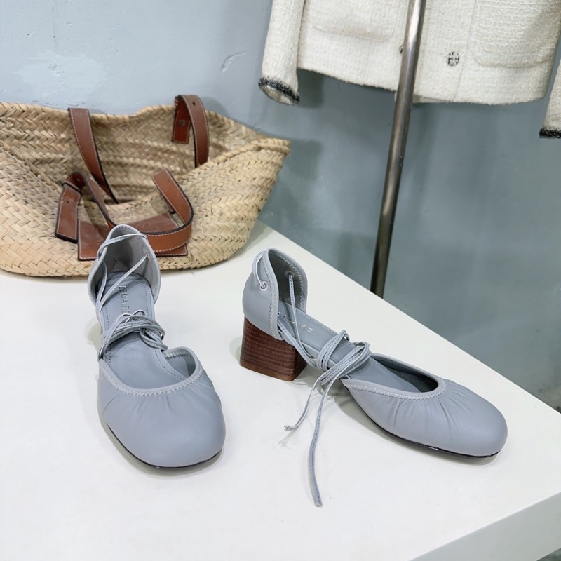 2025 Women LEMAIRE Light Grey Leather Mary Jane Block Heel KFY00300