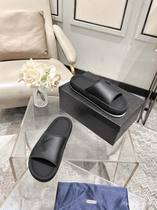 2025 Men Prada Black Leather Slippers KFY00220