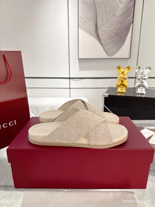 2025 Unisex Gucci Beige Suede Slippers Double G Embossed AS00240