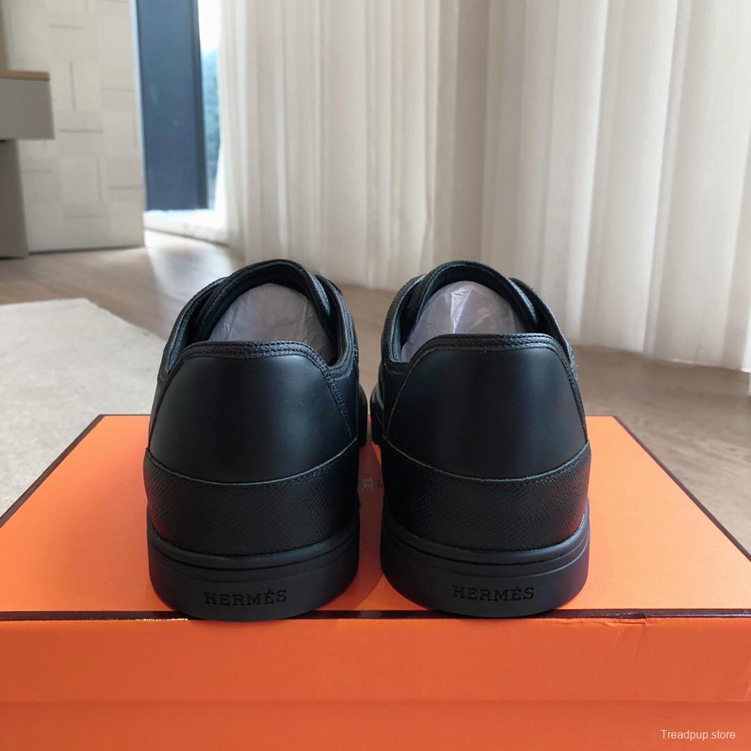 2025 Unisex Hermès Black Leather Sneakers AS00380