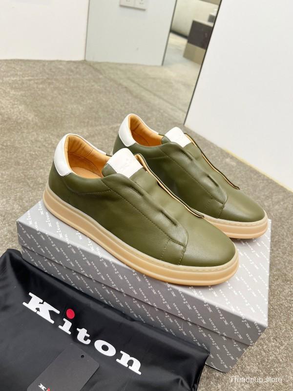 Kiton Men's Four Seasons Classic Casual Slip-On Loafer - AS00320