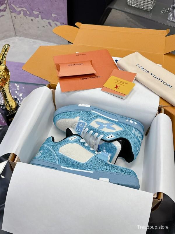 2025 Unisex Louis Vuitton Blue White Leather Denim Plimsolls Beaded LV Trainer AS00400
