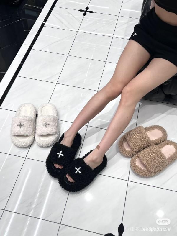 SMFK 2025/SS Fur Mule Sandals Latest Popular Cross Pattern - KFY00230