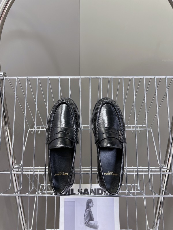 Saint Laurent 2025/SS Classic Loafer Flats - KFY00350