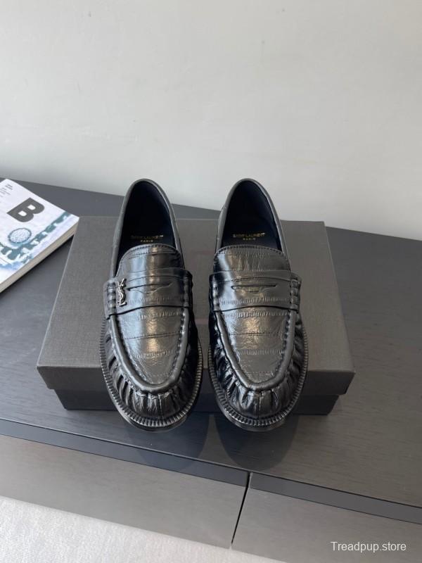 Saint Laurent Classic Loafer Flats - KFY00350