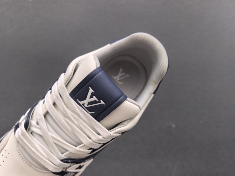 Adidas 2025 SS IV Fashion Show Sneakers - KFY00370